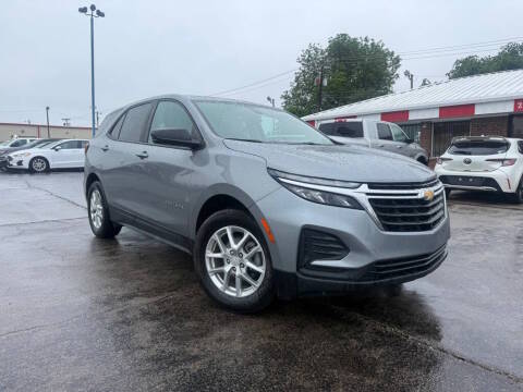2023 Chevrolet Equinox LS FWD photo