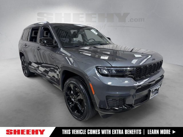 2023 Jeep Grand Cherokee L Altitude 4WD photo