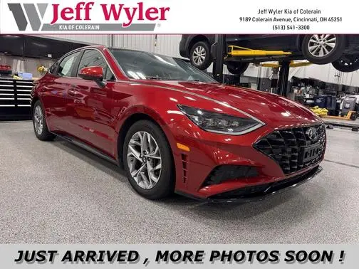2023 Hyundai Sonata SEL FWD photo