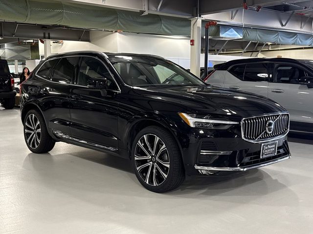 2023 Volvo XC60 Ultimate Bright Theme AWD photo