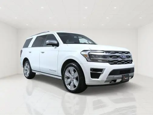 2023 Ford Expedition Platinum 4WD photo