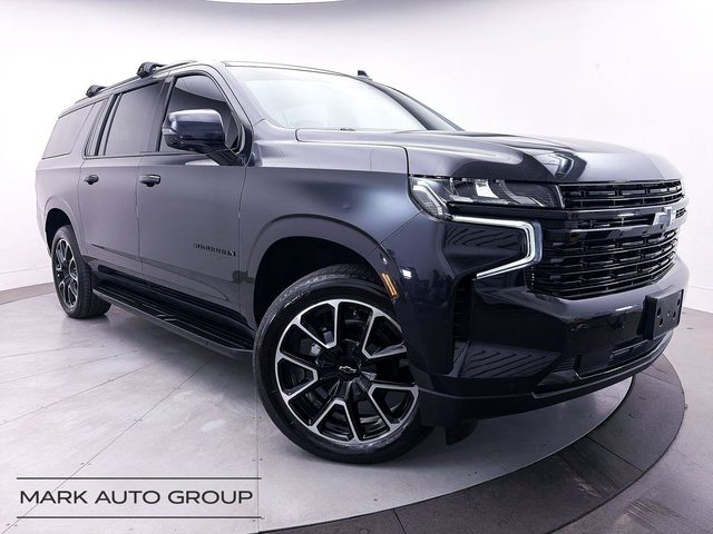 2023 Chevrolet Suburban RST RWD photo