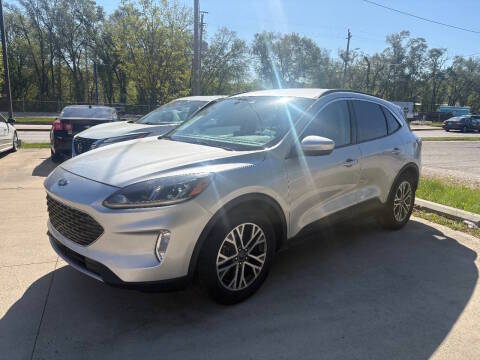 2020 Ford Escape SEL FWD photo