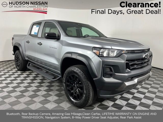 2023 Chevrolet Colorado 4WD Trail Boss 4WD photo