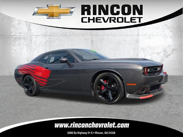 2022 Dodge Challenger GT RWD photo
