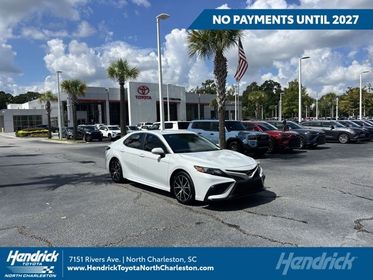 2023 Toyota Camry SE FWD photo