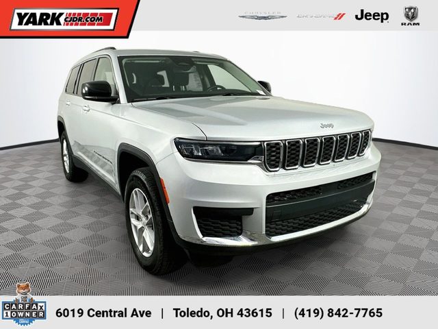 2023 Jeep Grand Cherokee L Laredo 4WD photo