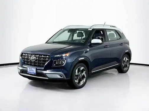 2023 Hyundai Venue Limited FWD photo