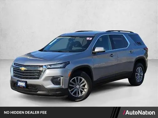 2023 Chevrolet Traverse LT Cloth AWD photo