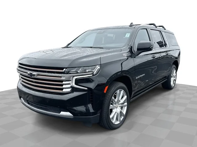 2023 Chevrolet Suburban High Country 4WD photo