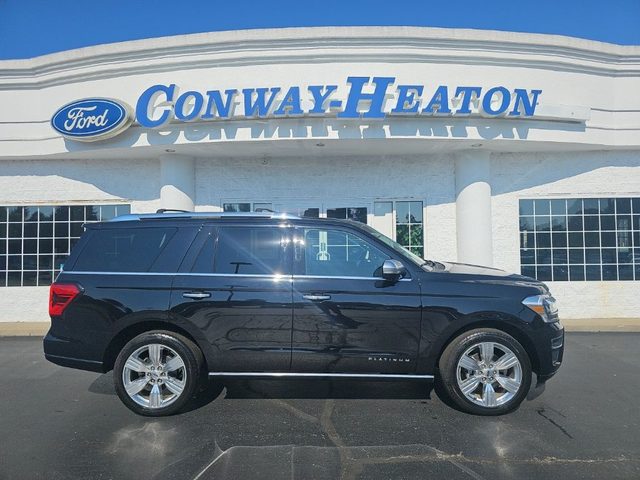2023 Ford Expedition Platinum 4WD photo