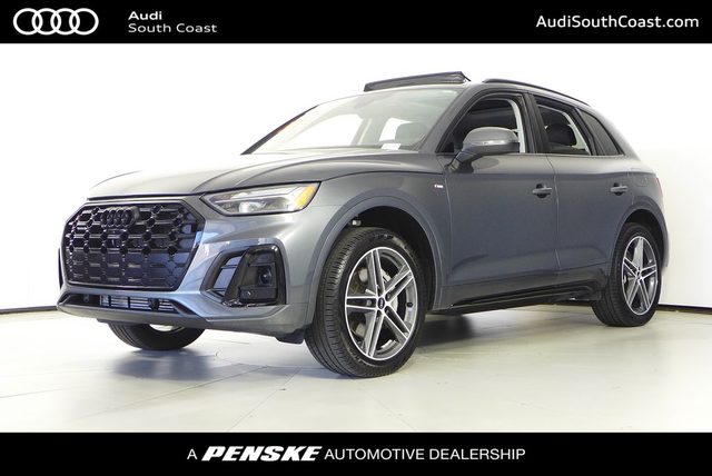 2023 Audi Q5 S line Premium Plus AWD photo