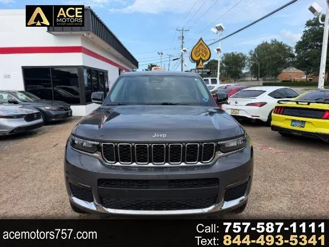2023 Jeep Grand Cherokee L Limited 4WD photo