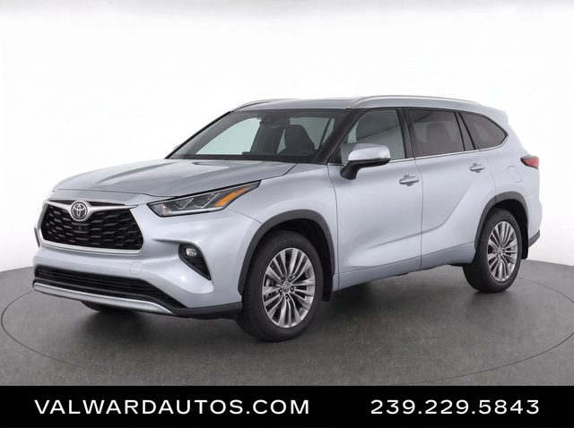 2023 Toyota Highlander Platinum FWD photo