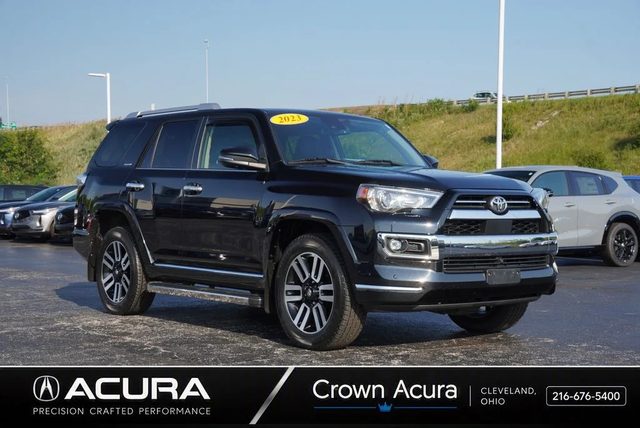 2023 Toyota 4Runner Limited 4WD photo