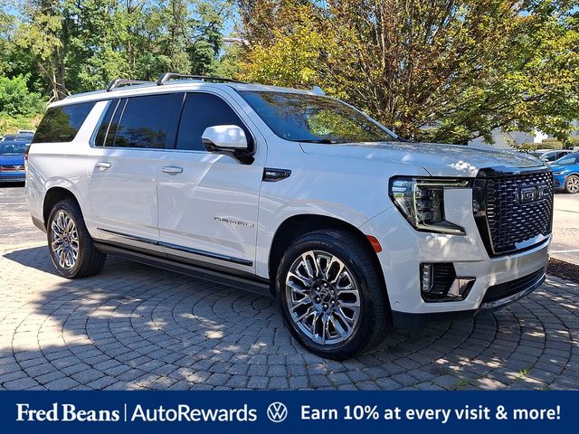 2023 GMC Yukon XL Denali Ultimate 4WD photo