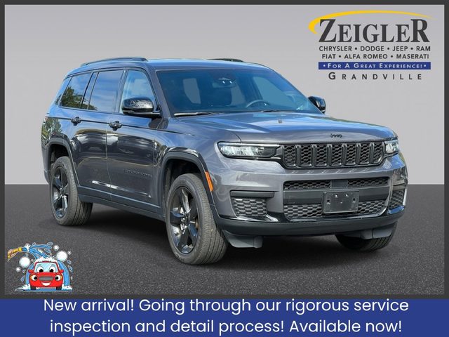 2023 Jeep Grand Cherokee L Altitude 4WD photo