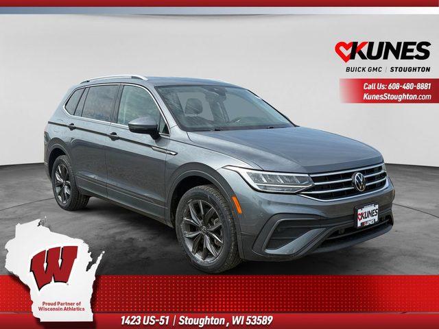2023 Volkswagen Tiguan SE AWD photo