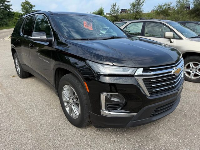 2023 Chevrolet Traverse LT Cloth AWD photo