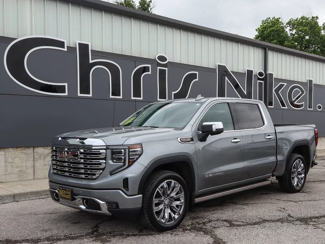 2023 GMC Sierra 1500 Denali 4WD photo