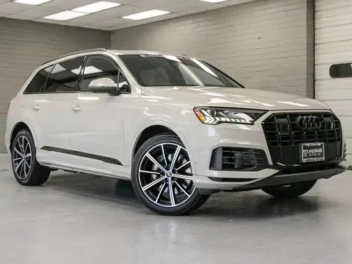 2023 Audi Q7 Premium Plus AWD photo