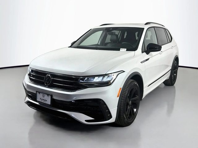 2023 Volkswagen Tiguan SE R-Line Black FWD photo