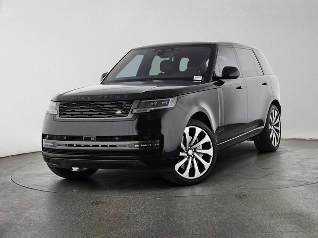 2023 Land Rover Range Rover SE AWD photo