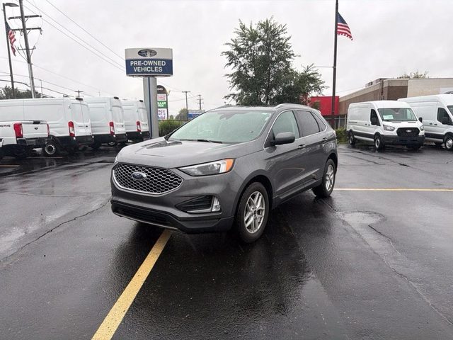 2023 Ford Edge SEL AWD photo