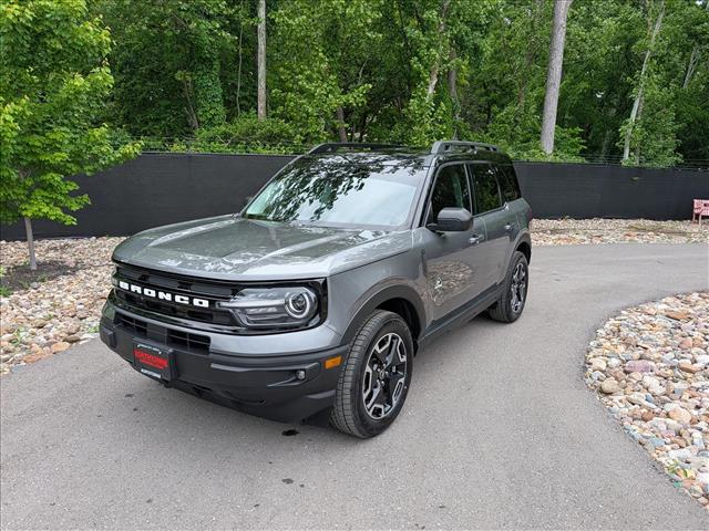 2023 Ford Bronco Sport Outer Banks 4WD photo