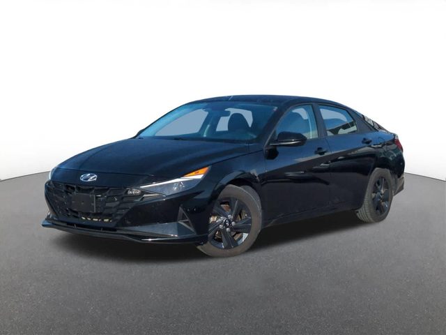 2023 Hyundai Elantra SEL FWD photo