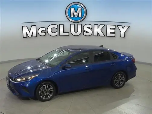 2023 Kia Forte LXS FWD photo
