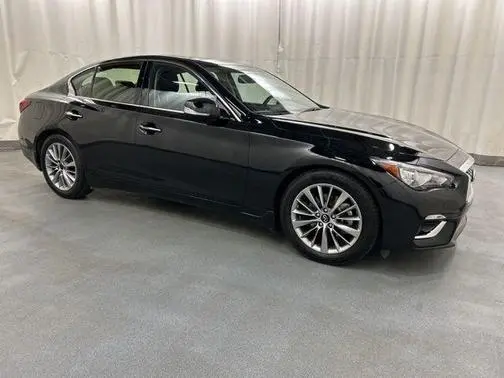 2023 Infiniti Q50 LUXE AWD photo