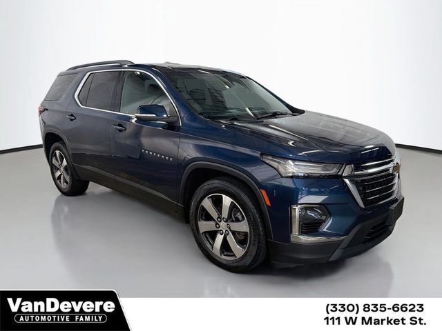 2023 Chevrolet Traverse LT Leather AWD photo