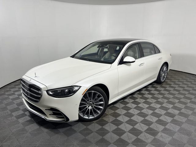 2023 Mercedes-Benz S-Class S 500 AWD photo