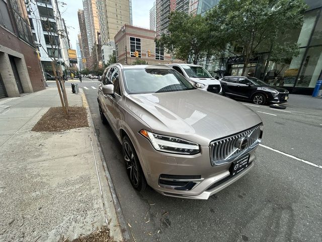 2023 Volvo XC90 Plus AWD photo
