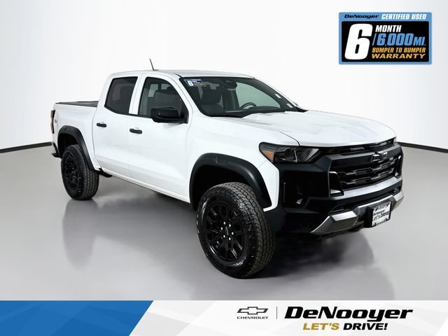 2023 Chevrolet Colorado 4WD Trail Boss 4WD photo