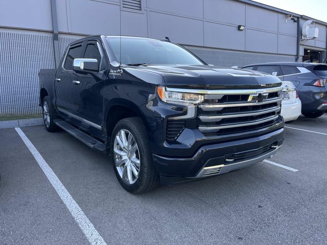 2023 Chevrolet Silverado 1500 High Country 4WD photo