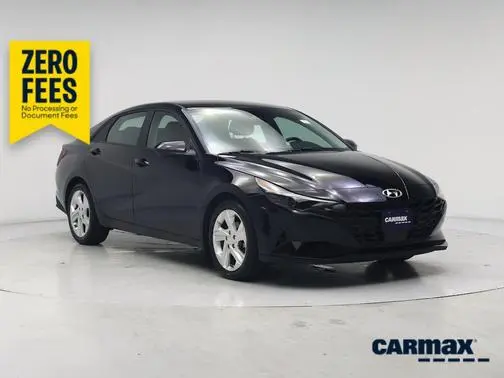 2023 Hyundai Elantra SEL FWD photo