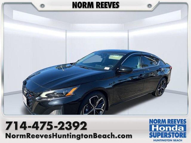 2023 Nissan Altima 2.5 SR FWD photo