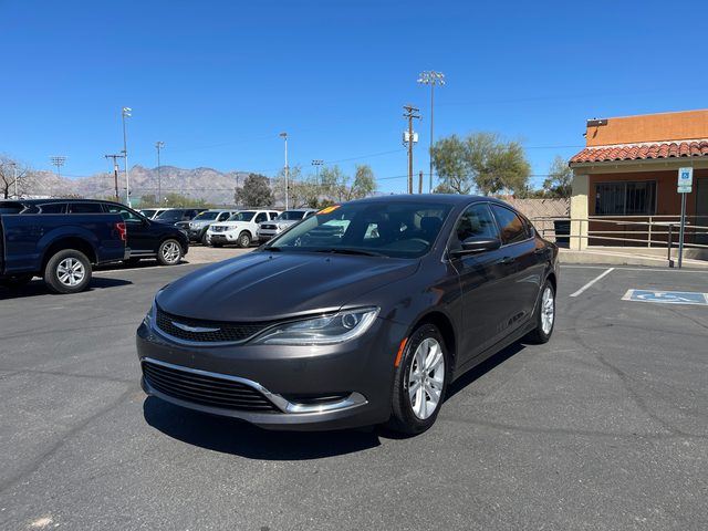 2016 Chrysler 200 Limited FWD photo