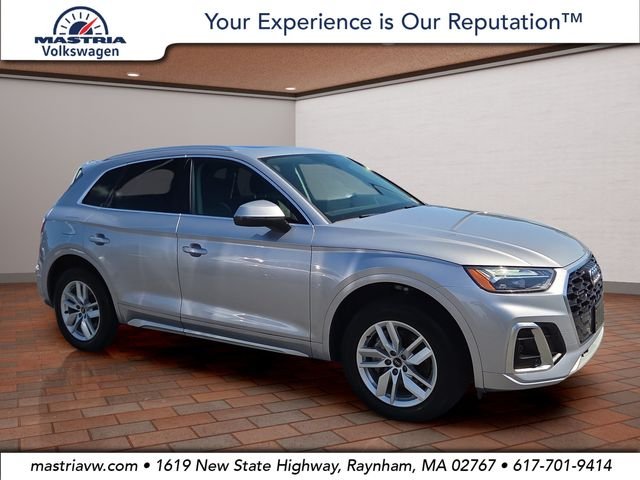 2023 Audi Q5 S line Premium AWD photo