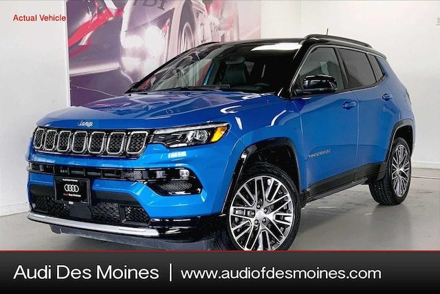 2023 Jeep Compass Limited 4WD photo