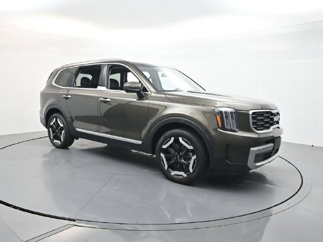 2023 Kia Telluride S FWD photo