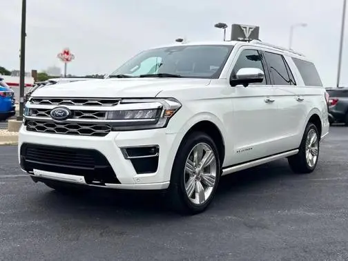 2023 Ford Expedition Max Platinum 4WD photo