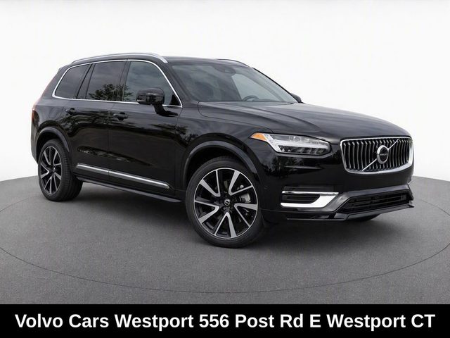 2023 Volvo XC90 Plus AWD photo