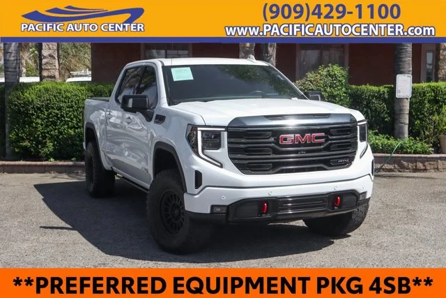 2023 GMC Sierra 1500 AT4 4WD photo