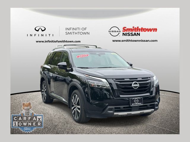 2023 Nissan Pathfinder Platinum 4WD photo