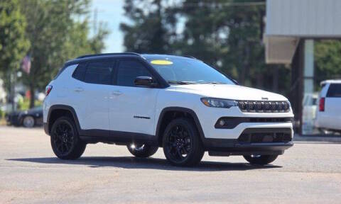 2023 Jeep Compass Altitude 4WD photo