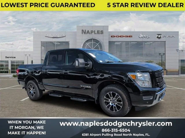2023 Nissan Titan SV 4WD photo