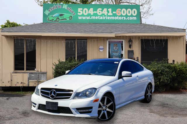 2015 Mercedes-Benz C-Class C 250 RWD photo